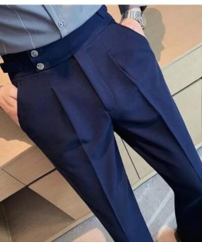 Pantalon Old Money – قصّة كلاسيكية وفخامة هادئة